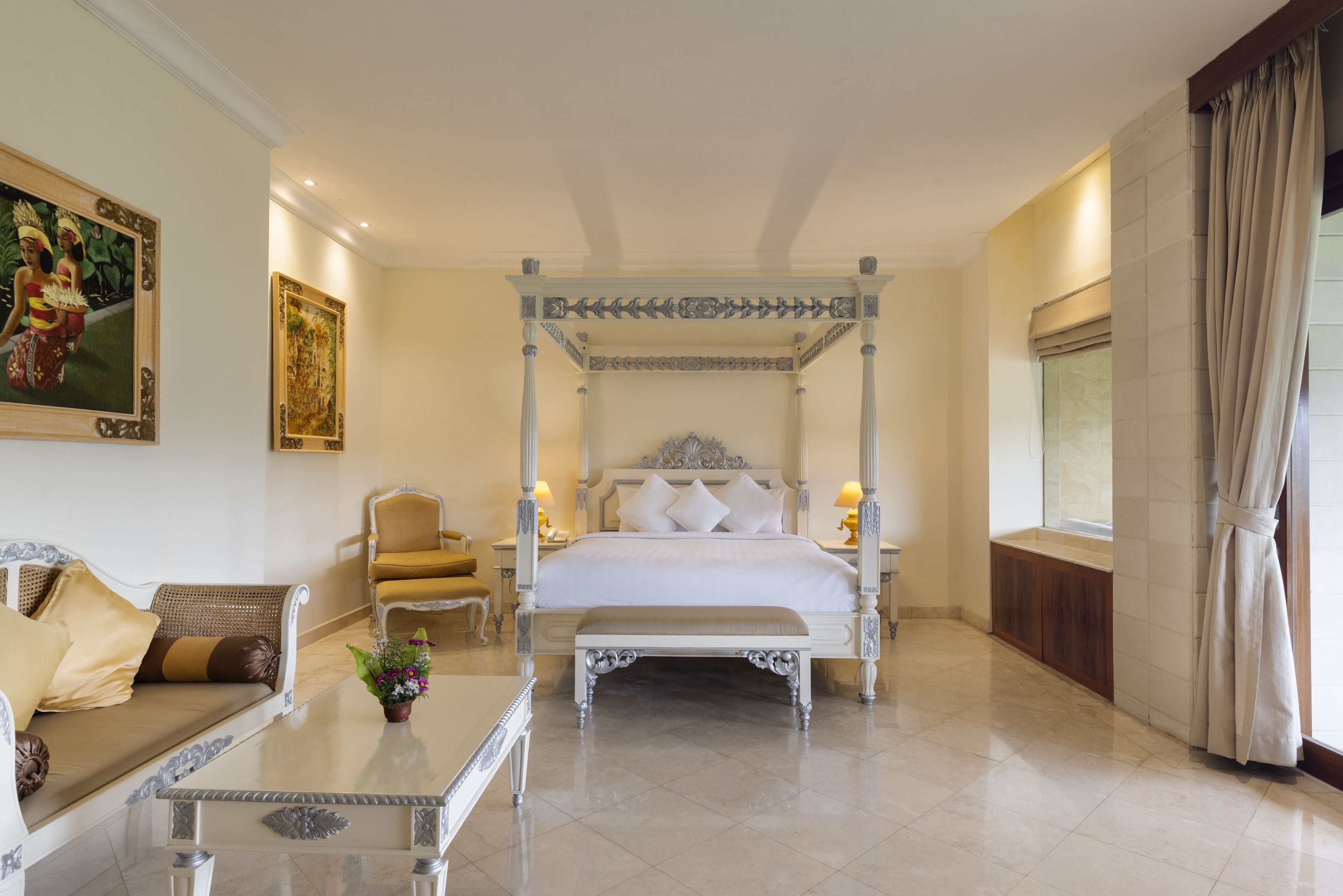 deluxe suite | 1 bedroom, premium bedding, in-room safe, desk