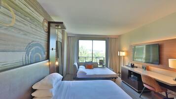 1 bedroom, premium bedding, in-room safe, desk