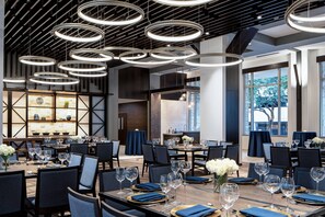 Daily buffet breakfast for a fee - Dallas/Plano Marriott at Legacy Town Center (Plano)