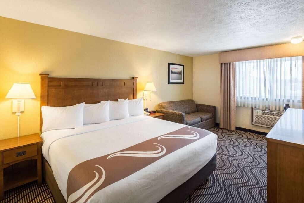 Pillowtop beds, laptop workspace, blackout drapes, iron/ironing board