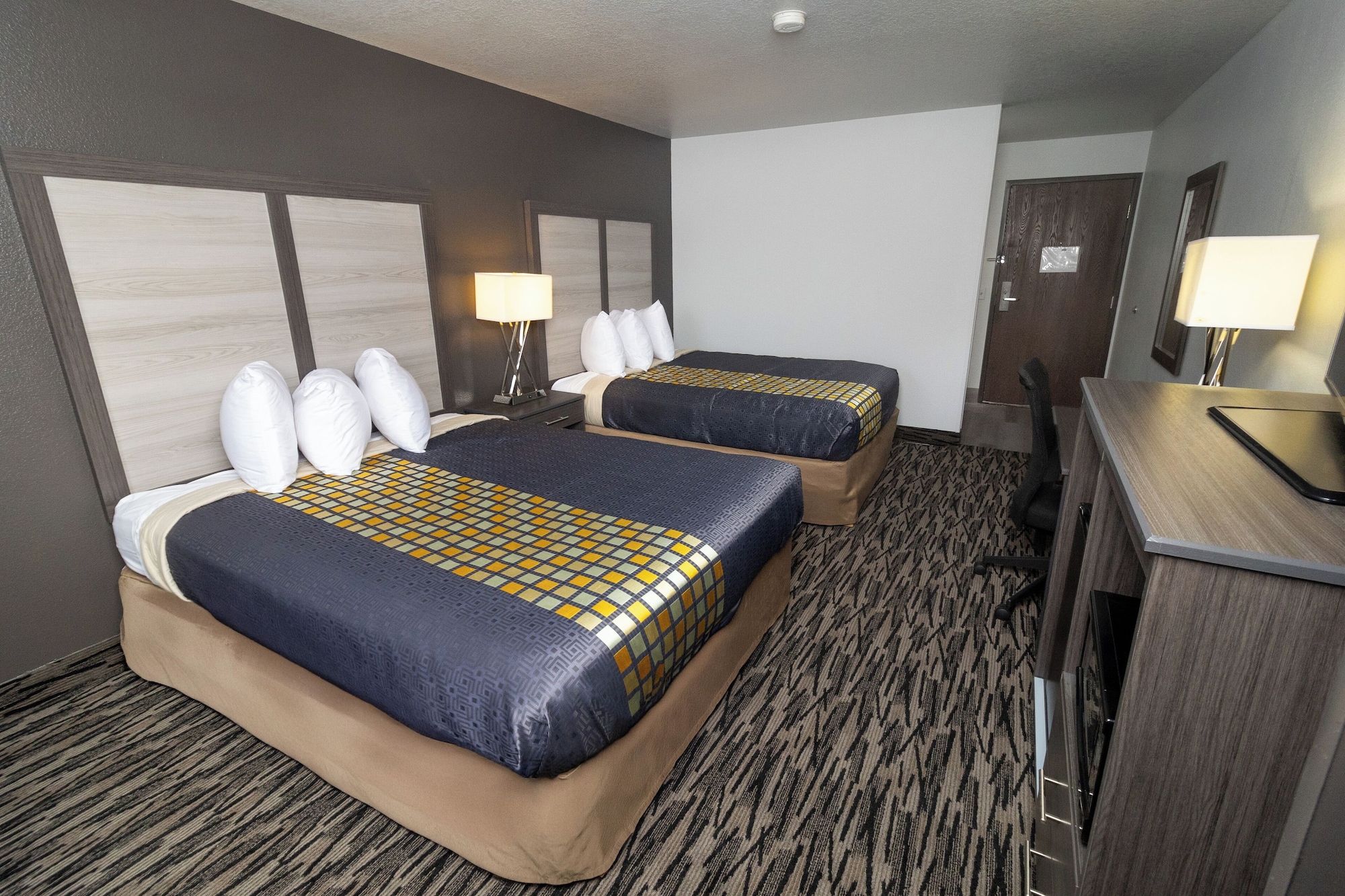 2 Star Hotels