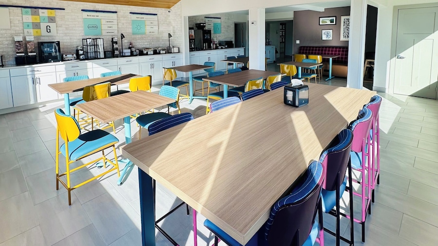 Garner Hotel Missoula Southwest by IHG