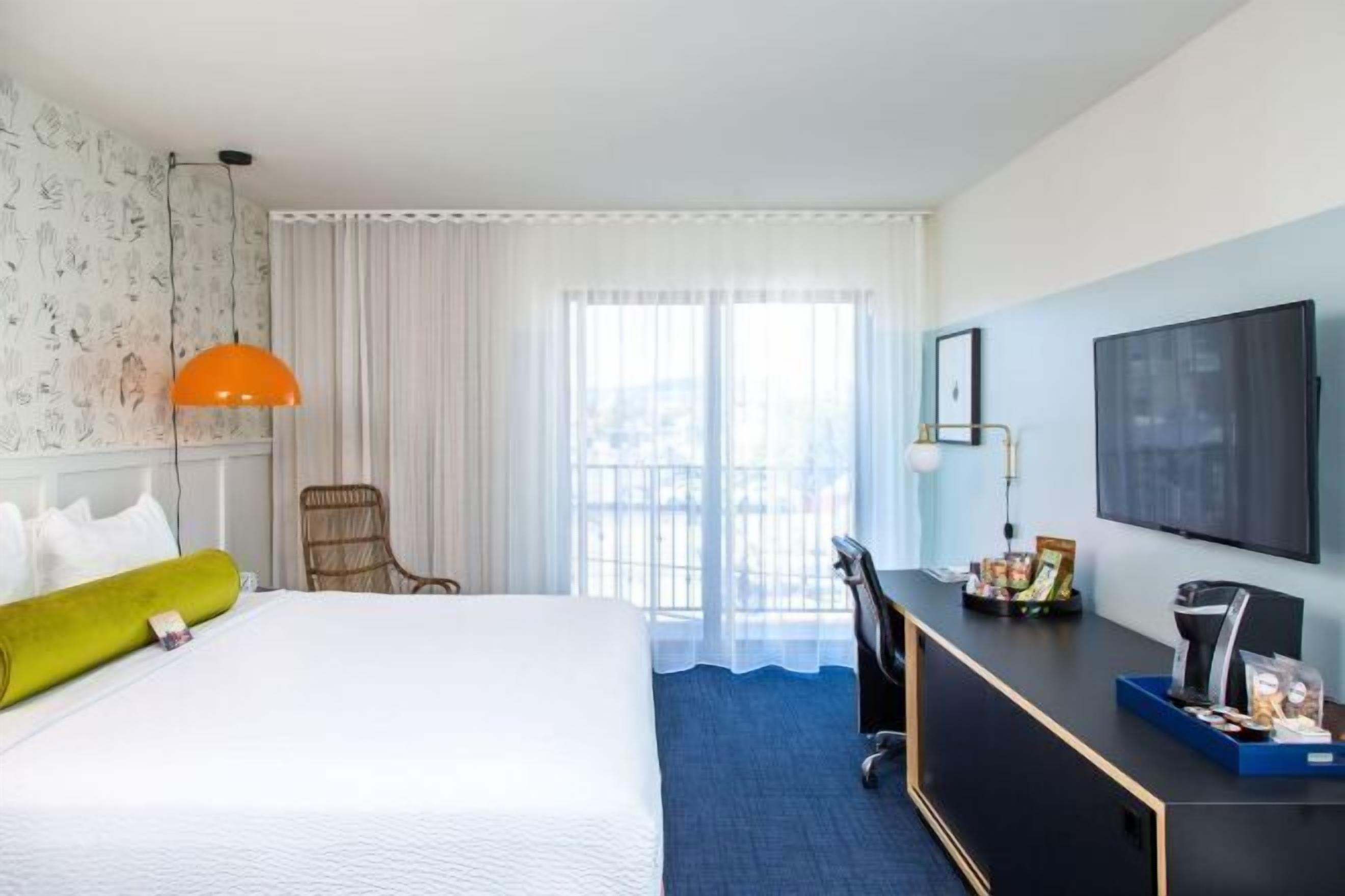 Premium bedding, down comforters, pillowtop beds, minibar
