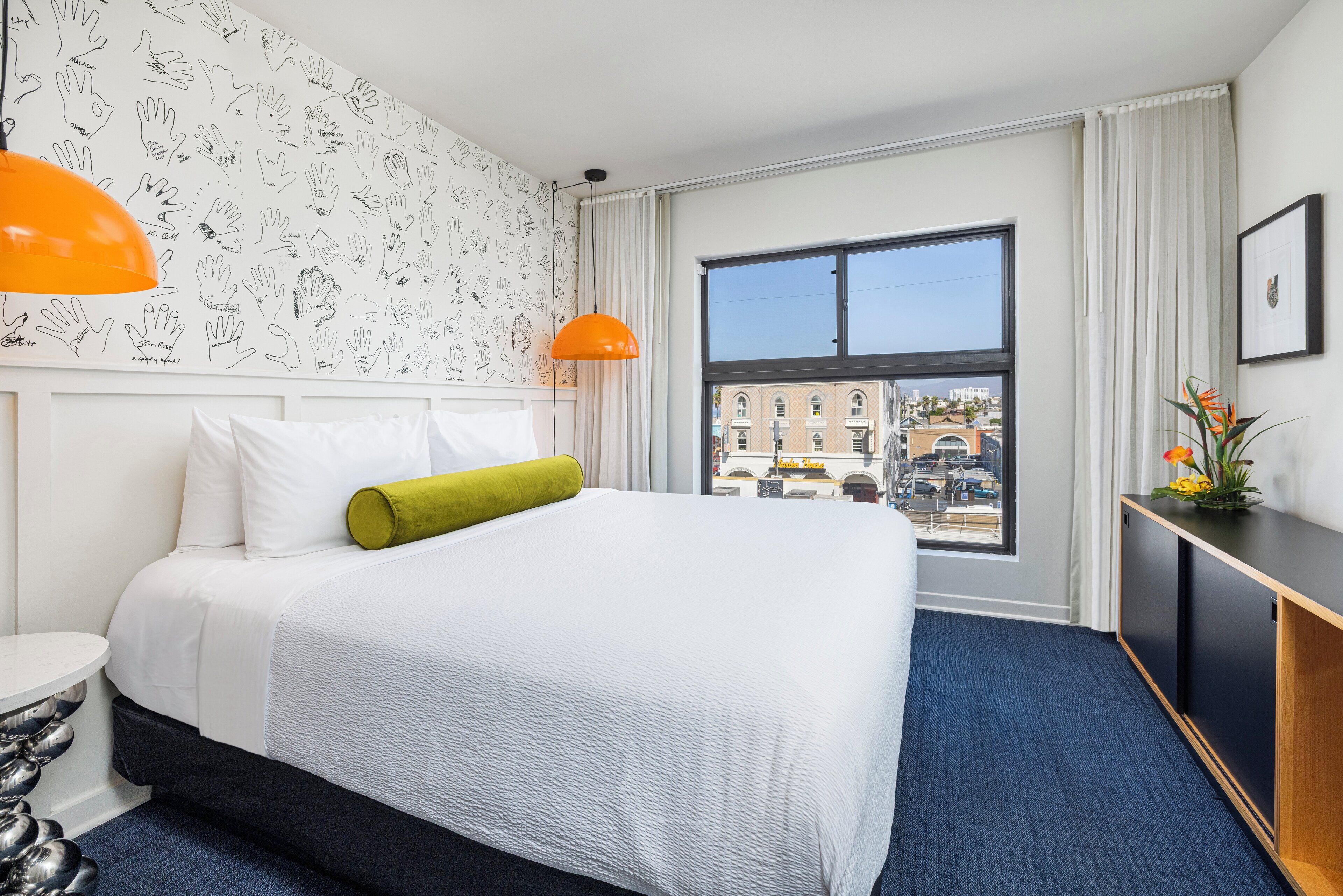 Suite, 1 King Bed with Sofa Bed, Partial Ocean View | Premium bedding, down comforters, pillowtop beds, minibar