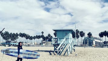 On the beach, beach towels