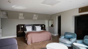 Penthouse | Minibar, Zimmersafe, Schreibtisch, Verdunkelungsvorhänge