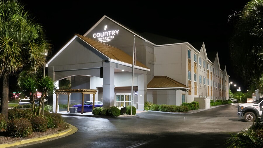 Country Inn & Suites by Radisson, Savannah Gateway, GA