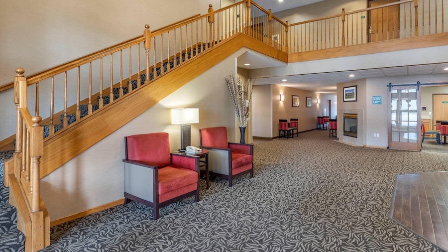 Comfort Inn Dyersville Near Field of Dreams