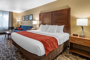 Room, 1 King Bed, Accessible, Non Smoking | Desk, blackout drapes, soundproofing, iron/ironing board