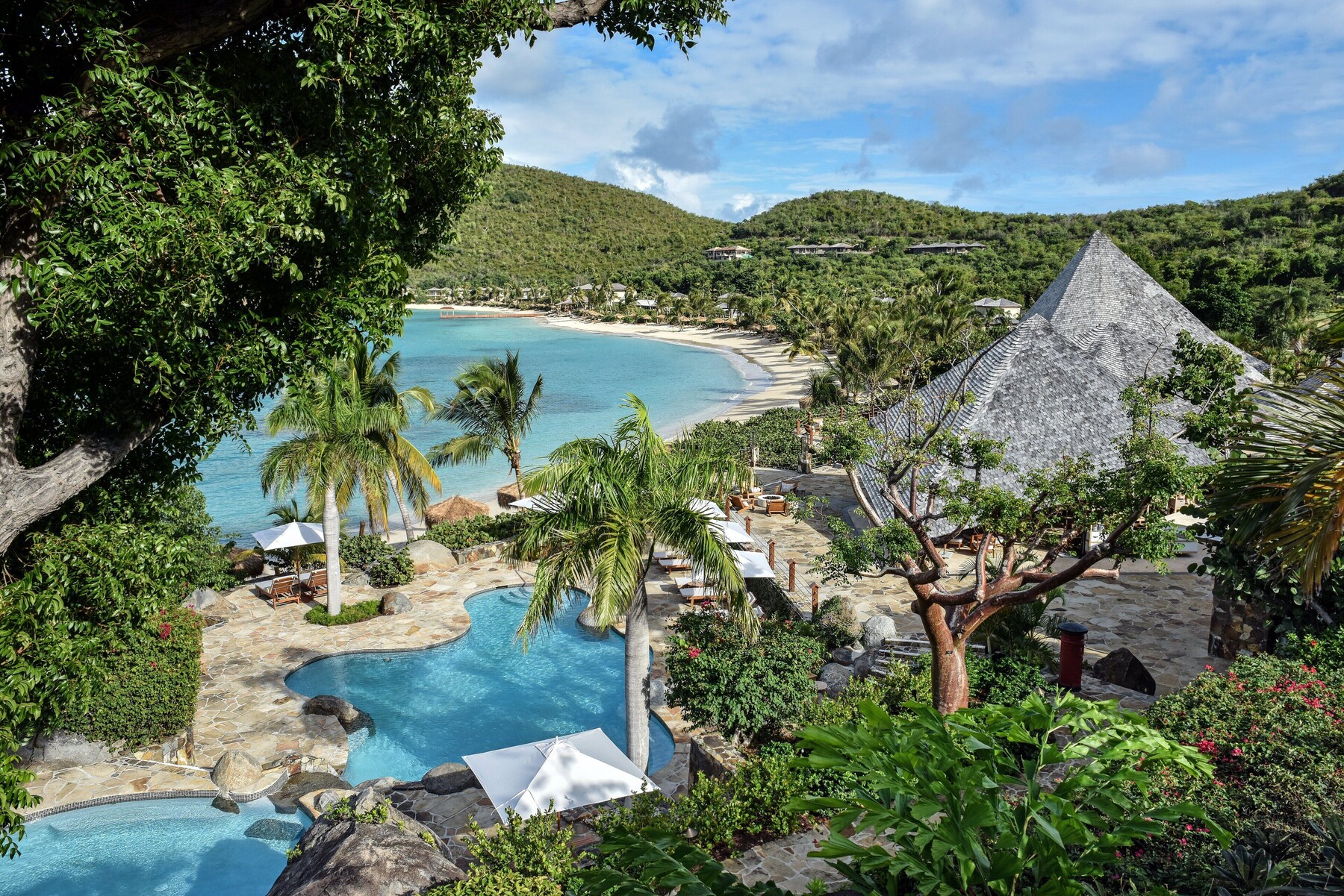3 outdoor pools