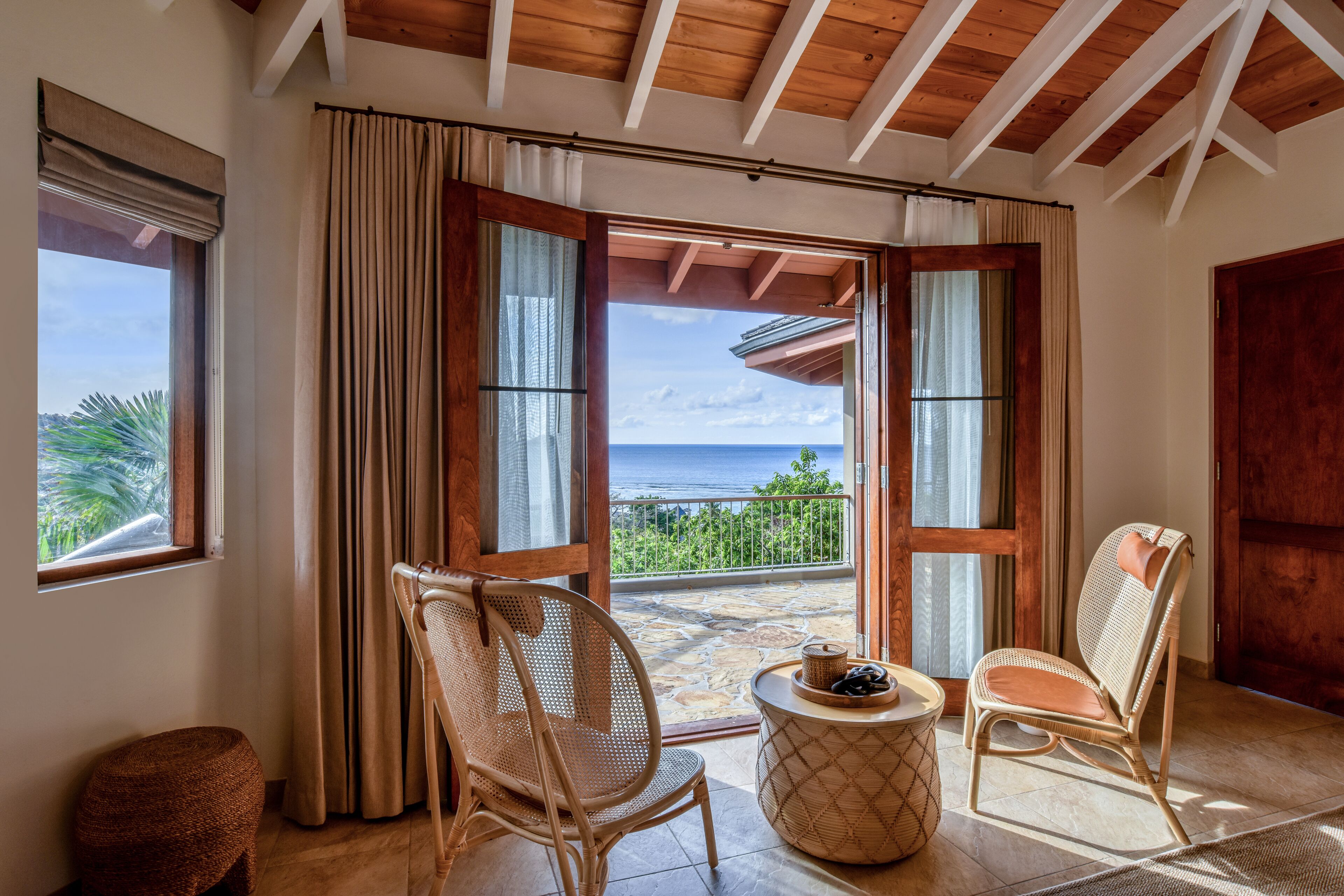 villa, 3 bedrooms (villa innocence) | premium bedding, minibar, in-room safe, desk