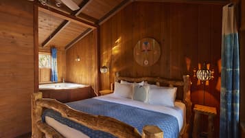 Habitación Premium, 1 cama King size, tina | Ropa de cama de alta calidad, minibar y escritorio
