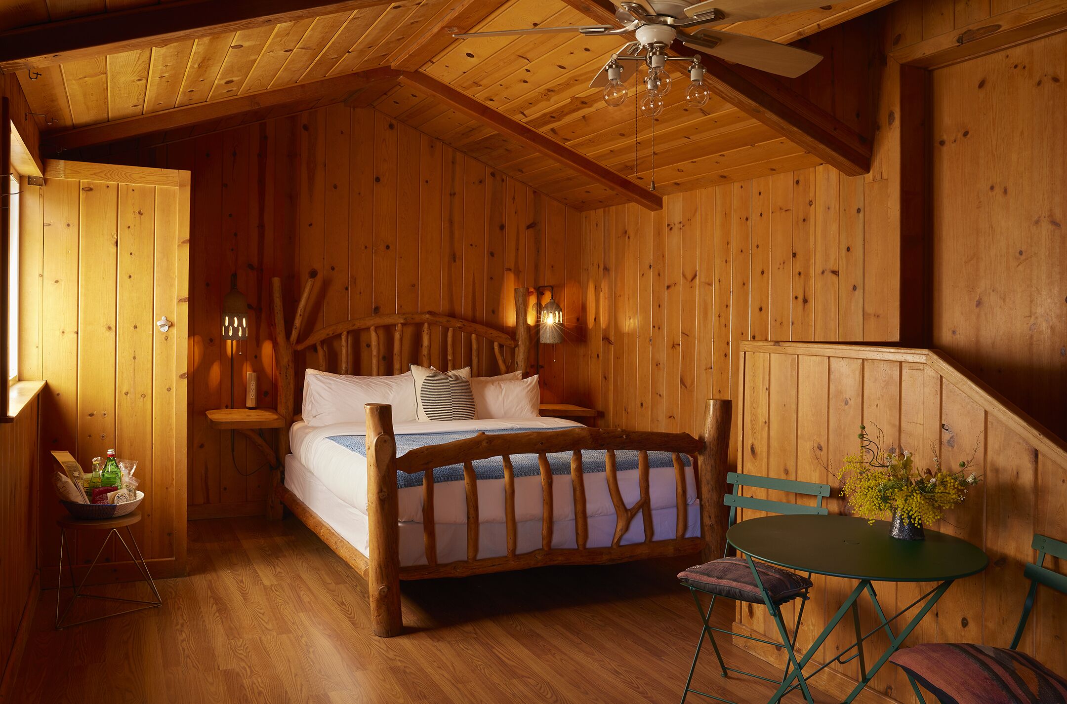 Superior-Zimmer, 1 King-Bett, Badewanne | Hochwertige Bettwaren, Minibar, Schreibtisch