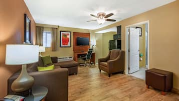 ์ค์ํธ, ํน์ฌ์ด์ฆ์นจ๋ 1๊ฐ, ๊ธ์ฐ, ๊ฐ์ด์ฃผ๋ฐฉ (Living Room;with Sofabed) | ์ฑ
์, ์๋ง ์ปคํผ, ๋ค๋ฆฌ๋ฏธ/๋ค๋ฆฌ๋ฏธํ, ์ ์์ฉ ์นจ๋