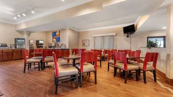 Gratis komplet morgenmad hver dag