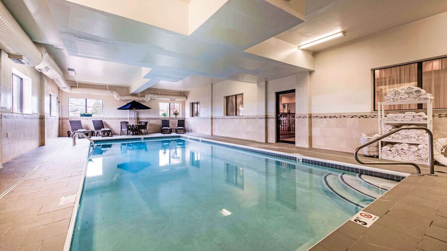 Comfort Inn & Suites Streetsboro - Kent