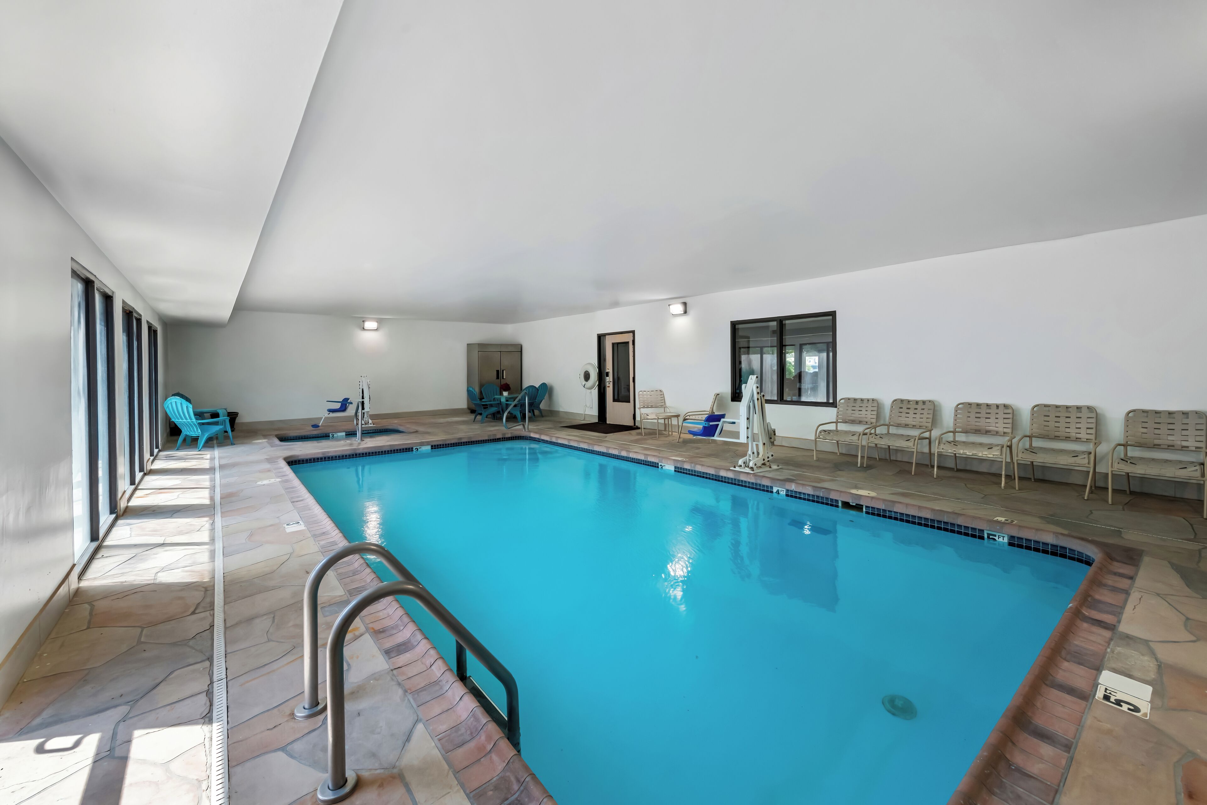 Photo - Quality Inn & Suites Manhattan