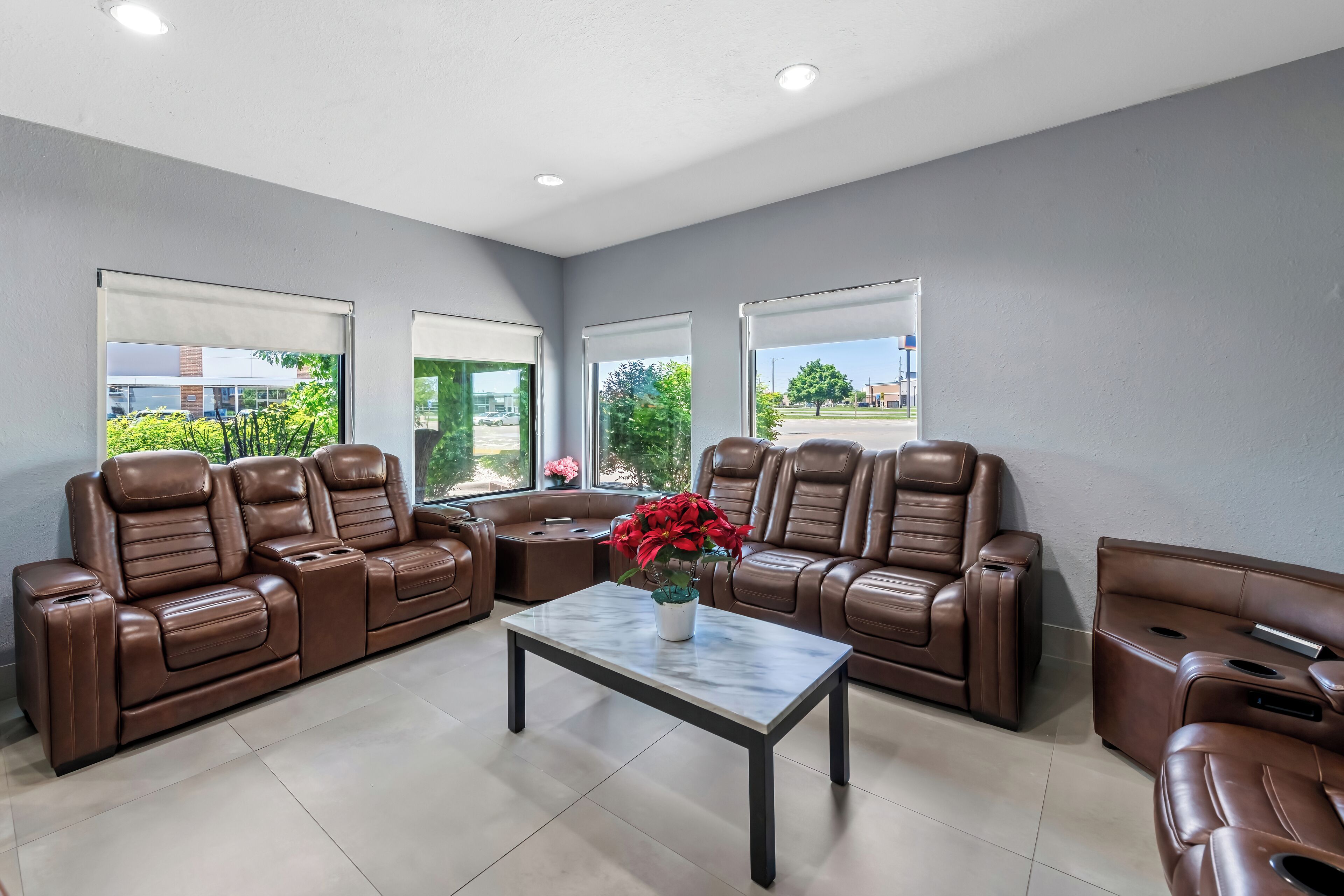 Photo - Quality Inn & Suites Manhattan