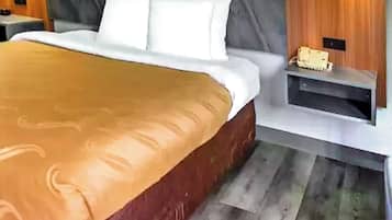 埃及棉床單、高級寢具、Select Comfort 床墊、書桌