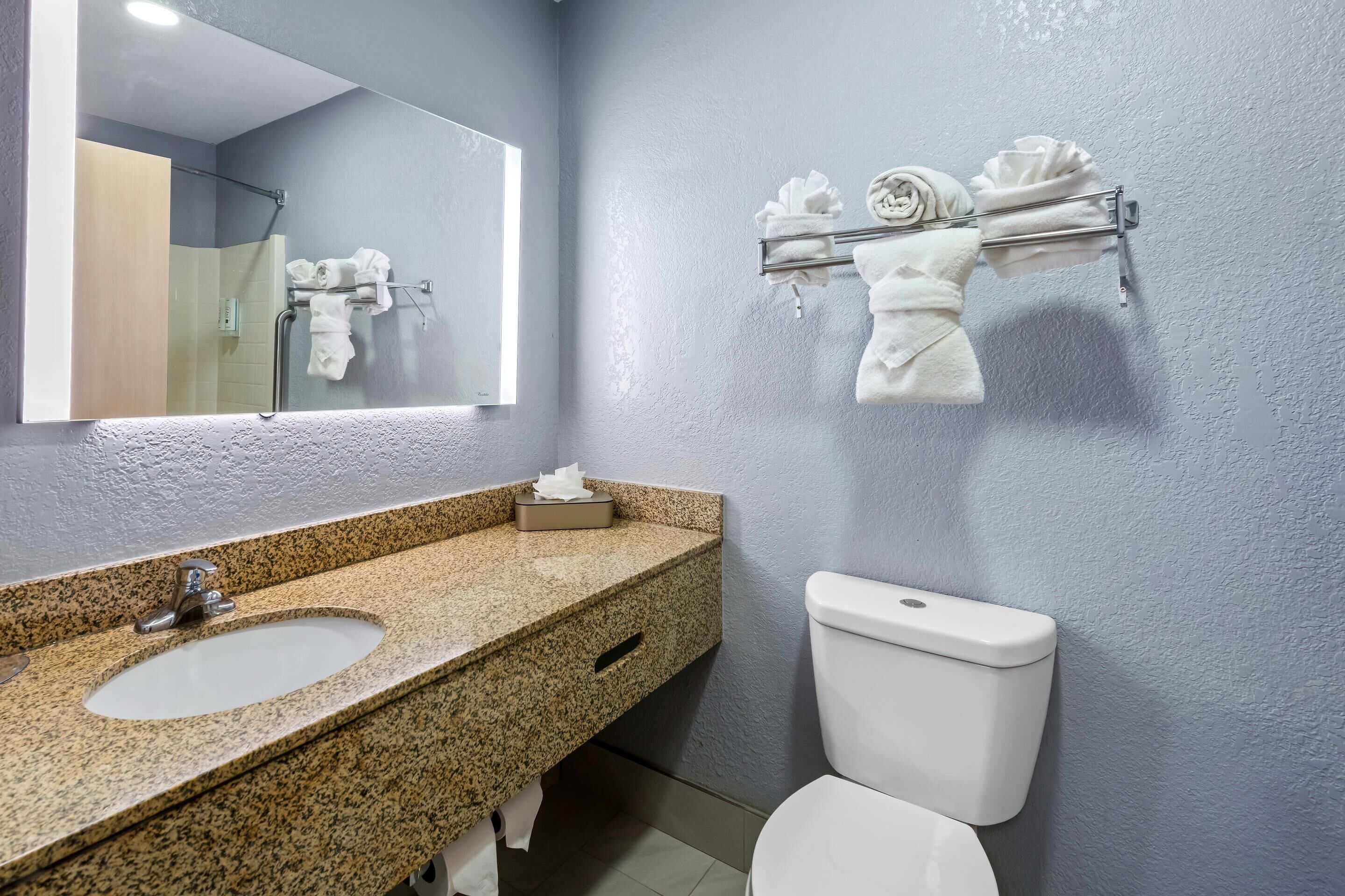 Photo - Quality Inn & Suites
