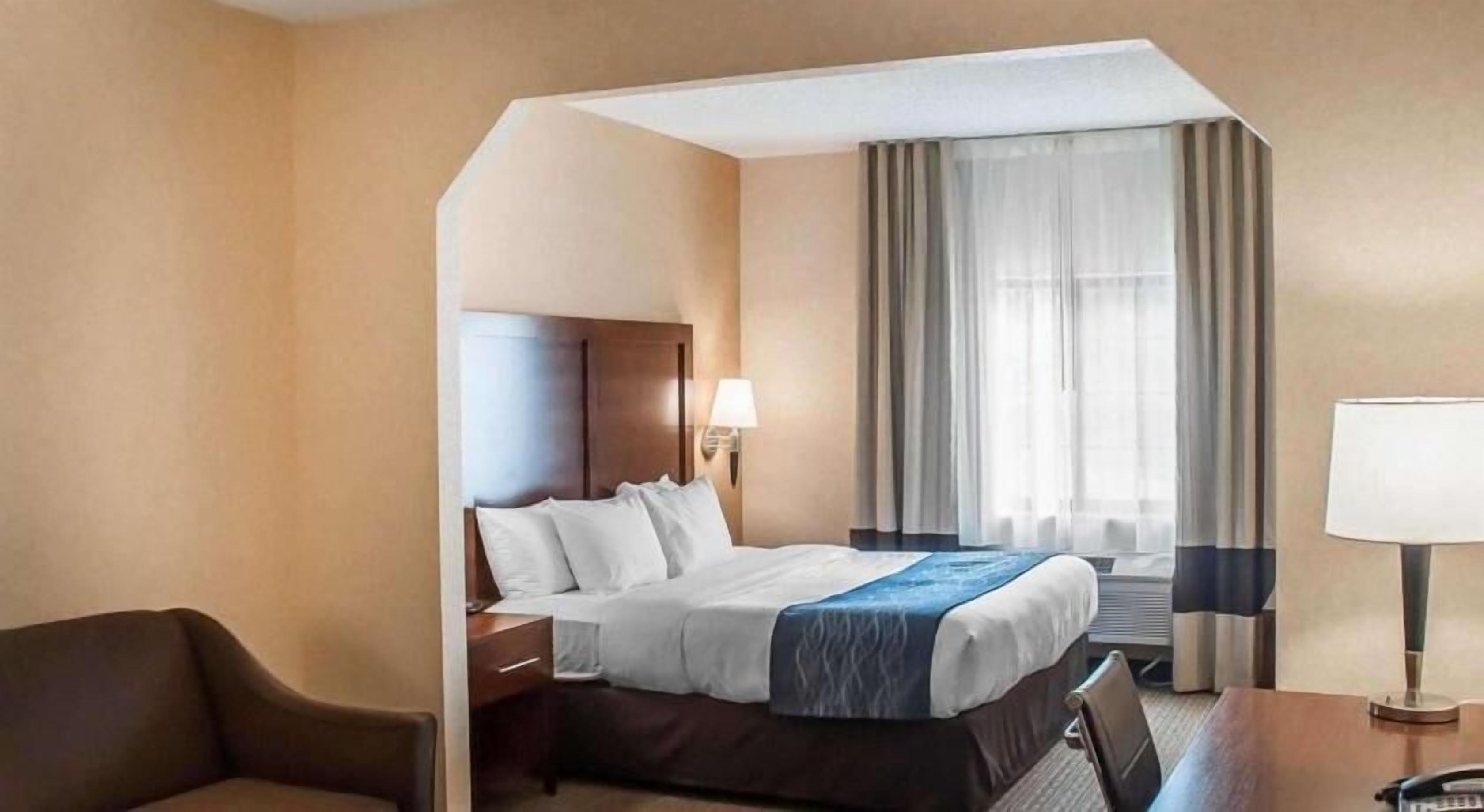 In-room safe, desk, blackout drapes, iron/ironing board