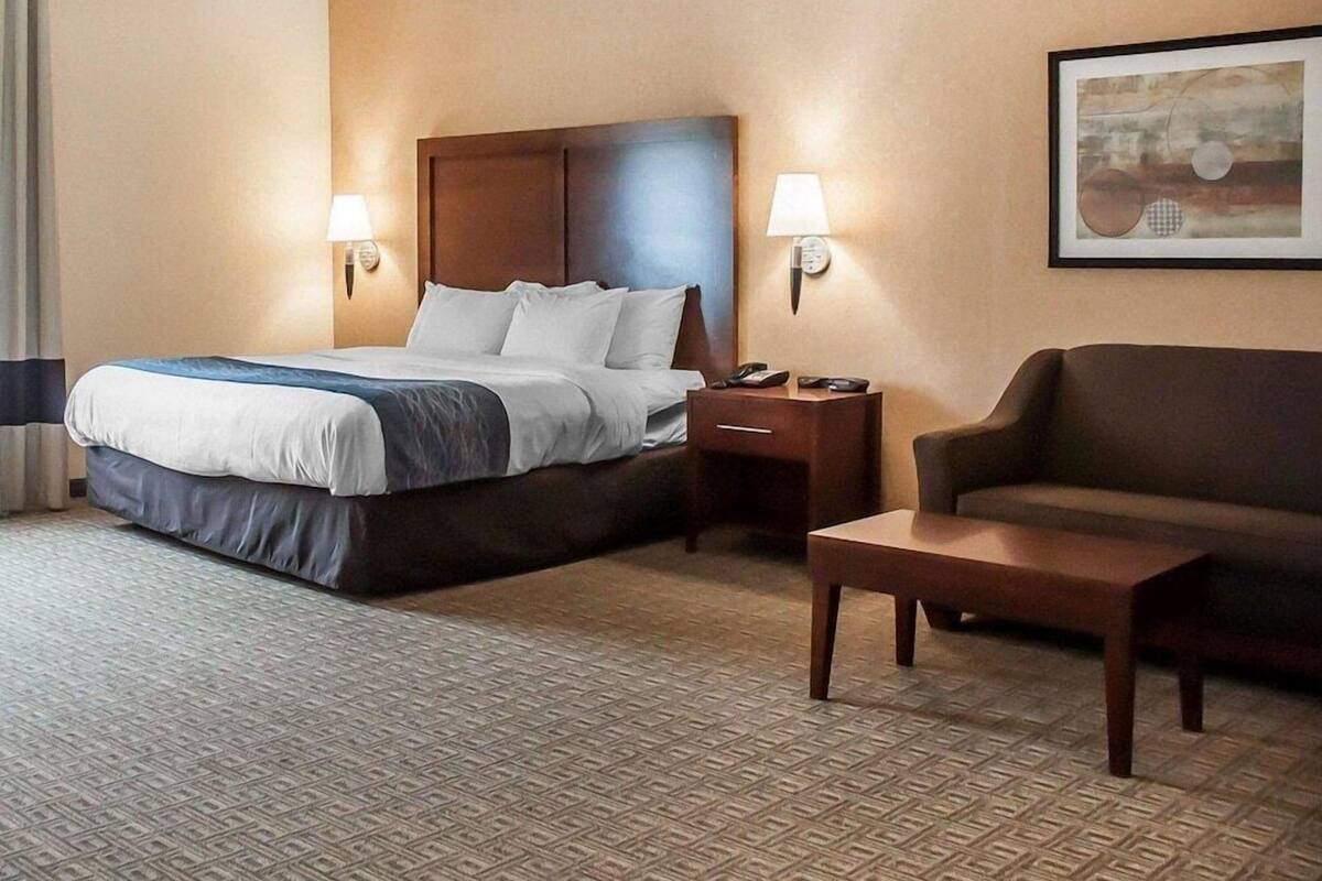 In-room safe, desk, blackout drapes, iron/ironing board