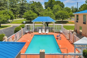 Piscine extérieure