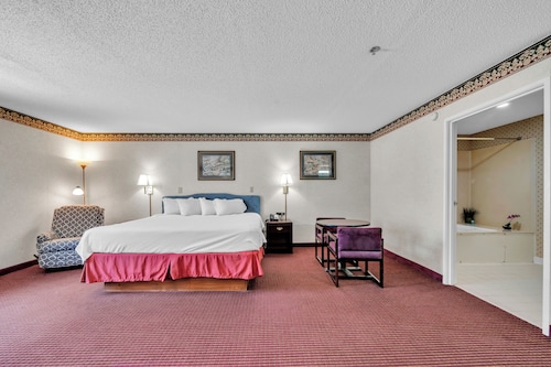 Gray Inn and Suites
