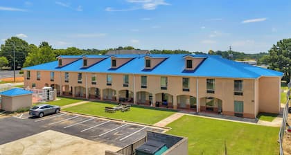 Gray Inn and Suites