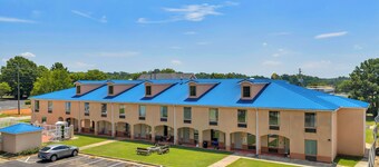 Gray Inn and Suites