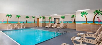 堪薩斯市國際機場溫德姆戴斯飯店