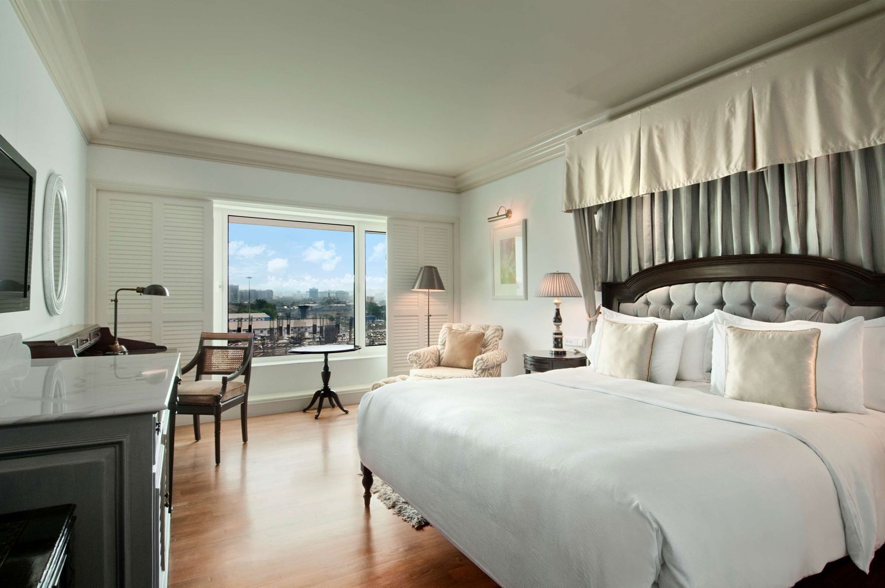 Premium bedding, memory foam beds, minibar, in-room safe