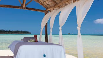 Private beach, white sand, free beach cabanas, sun-loungers