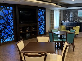 Desayuno buffet incluido todos los días 