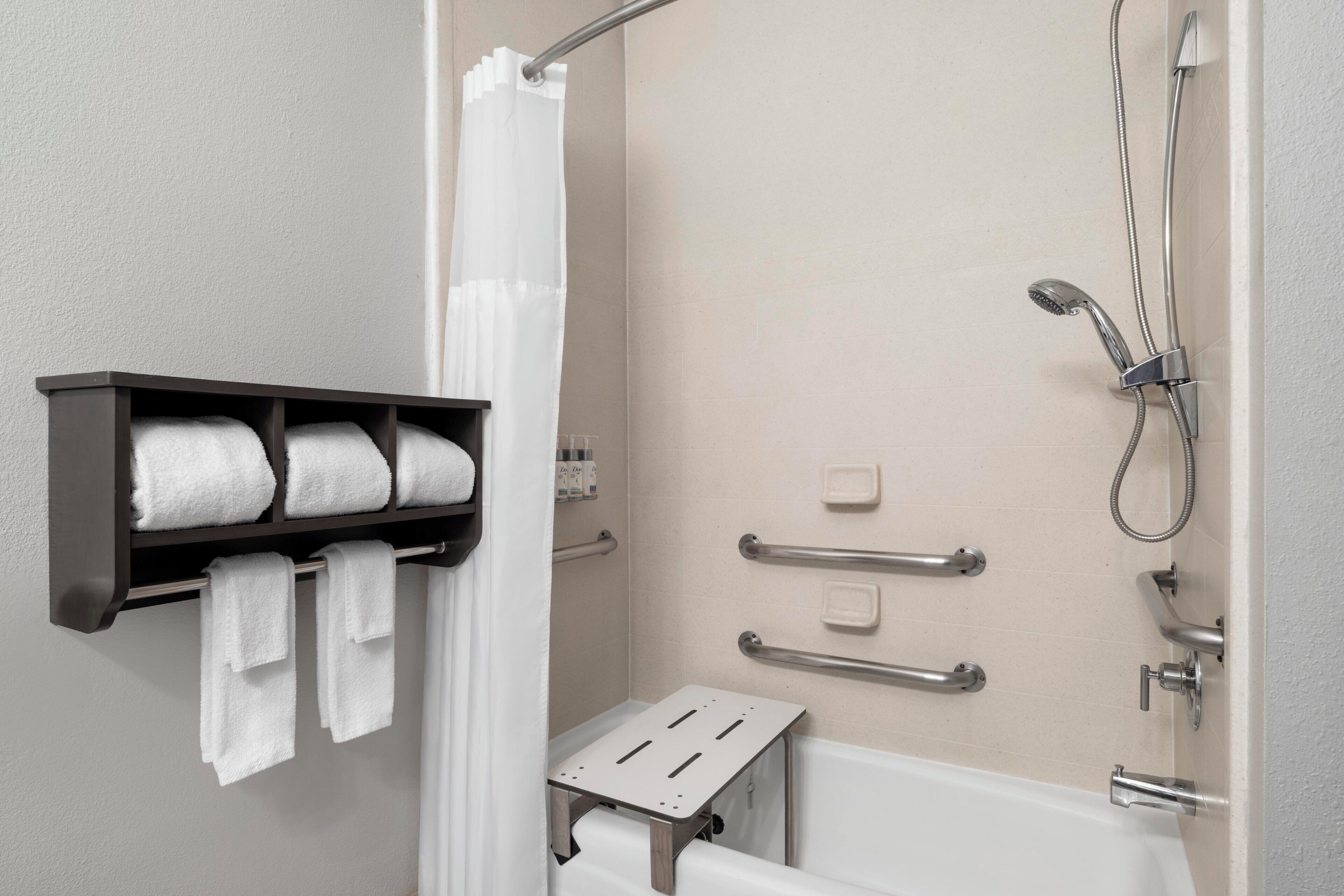 Standard Room, 2 Queen Beds, Accessible Bathtub | Egyptian cotton sheets, in-room safe, desk, iron/ironing board