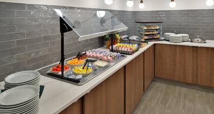 Holiday Inn Hotel & Suites Overland Park - Convention Center by IHG