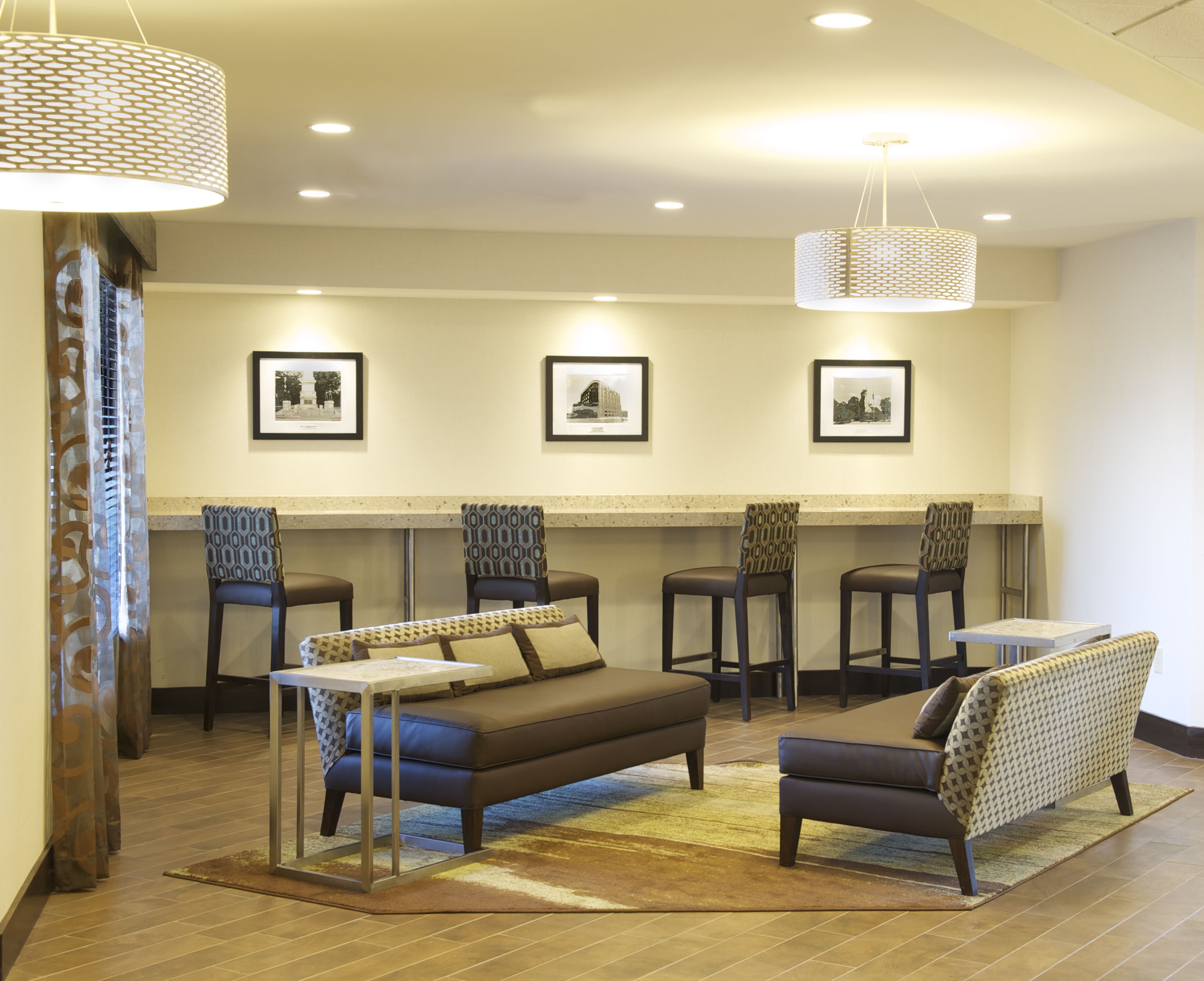 로비 좌석 공간