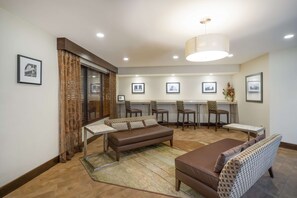 Reception - Hampton Inn Terre Haute (Terre Haute)