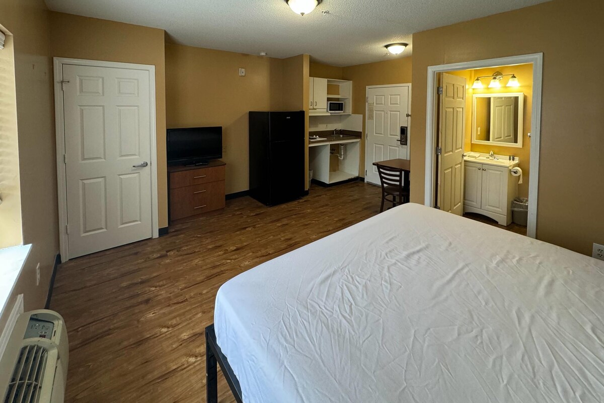 Desk, blackout drapes, iron/ironing board (on request), WiFi (free)