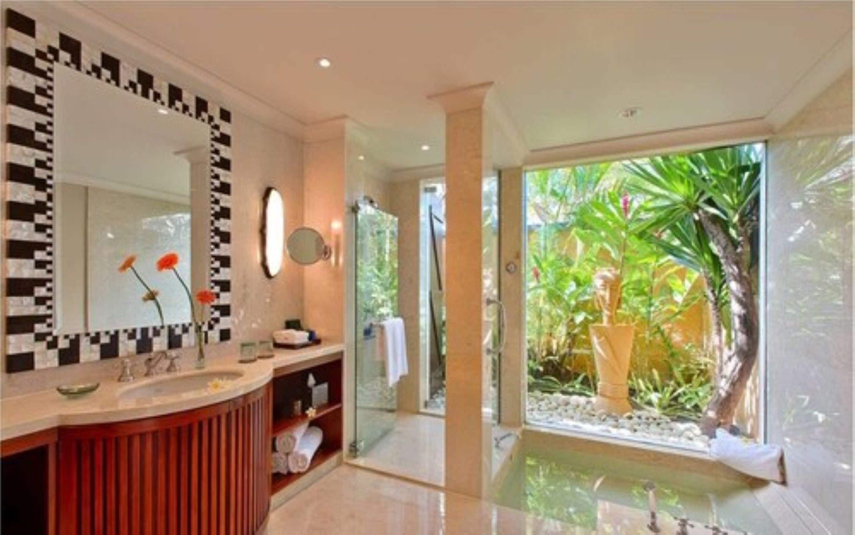 combined shower/bathtub, deep-soaking bathtub, designer toiletries