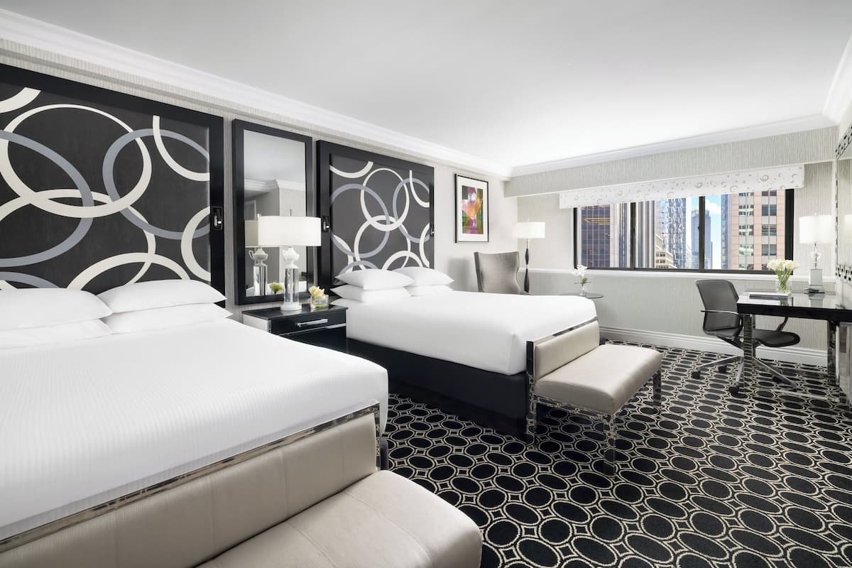 Premium bedding, in-room safe, desk, laptop workspace