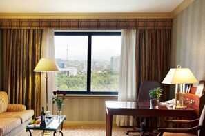 Grand Suite, 1 King Bed | View from room