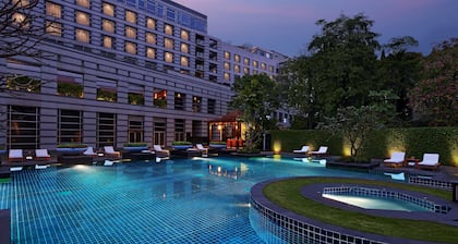 Grand Hyatt Mumbai Hotel and Serviced Apartments