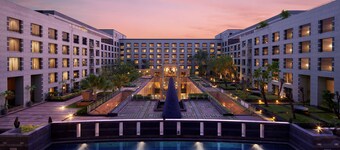 Grand Hyatt Mumbai Hotel and Serviced Apartments