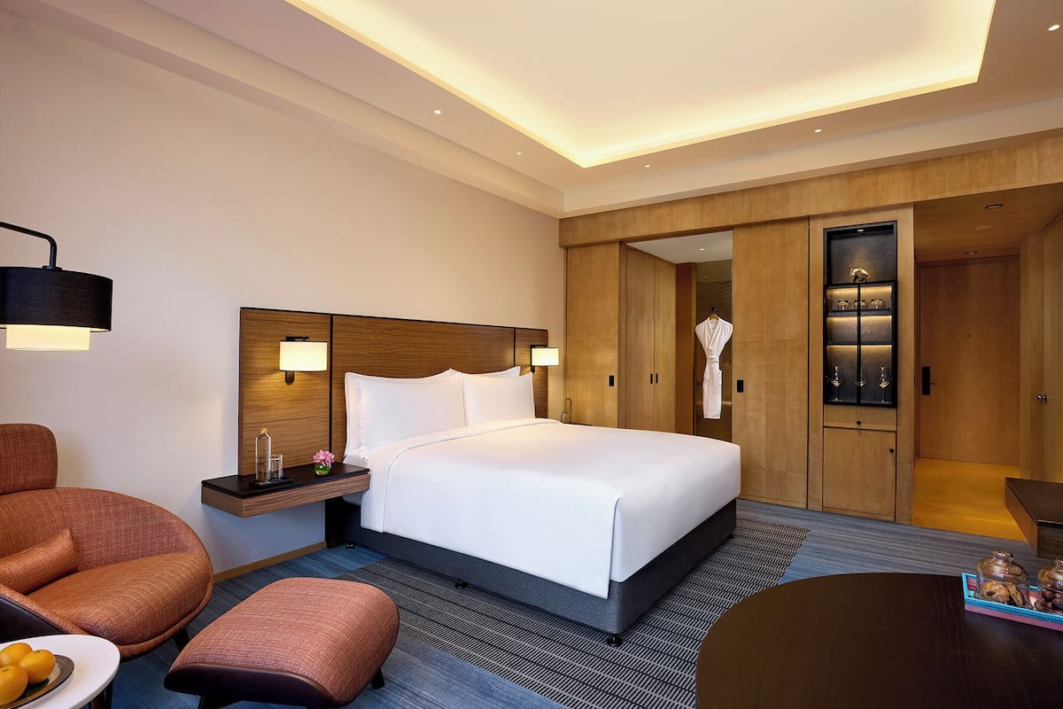 Ropa de cama de alta calidad y minibar
