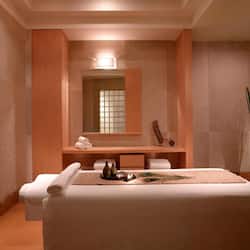 Salas de tratamiento para parejas, sauna y baño de vapor