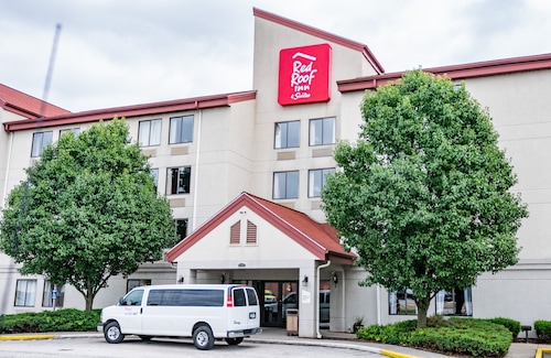 Red Roof Inn & Suites Indianapolis Airport