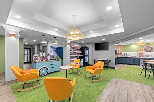 Spark by Hilton Cincinnati Airport South