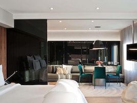 Suite, 1 Katil Raja (King) (view of Ibirapuera Park)