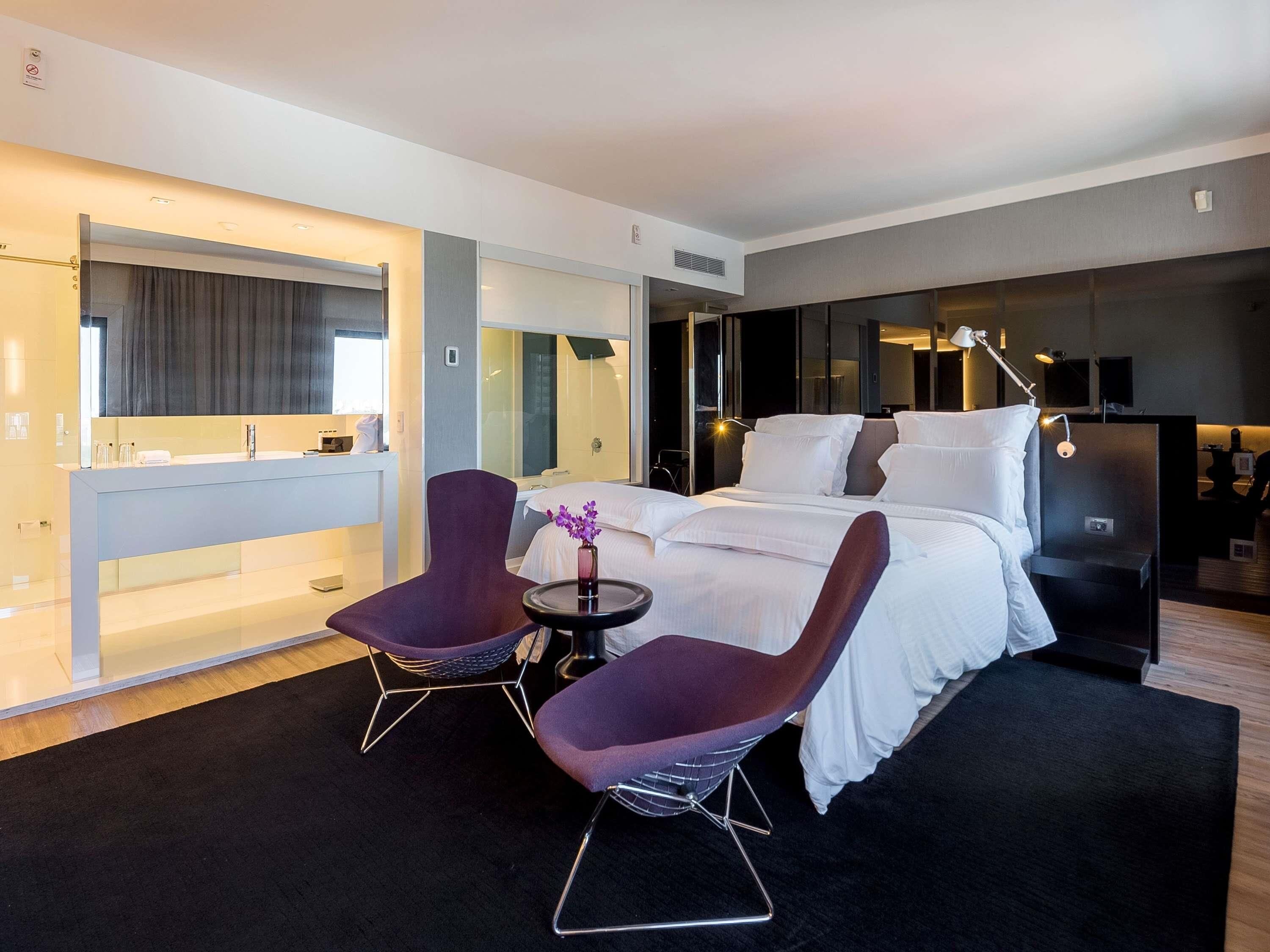 Suite ejecutiva, 1 cama de matrimonio, vistas al parque | Ropa de cama de alta calidad, minibar, caja fuerte y escritorio